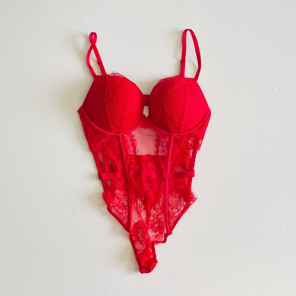 NWT Victoria’s Secret Bombshell add 2 cups red lace thong bodyuit